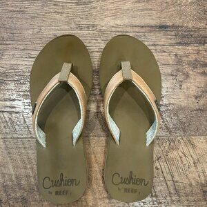 Reef Cushion flip flop sandal size 7